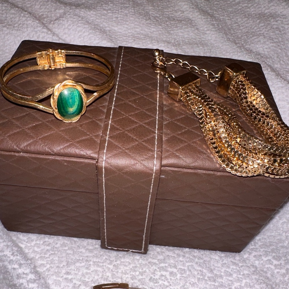 Jewelry Bundle - Picture 6 of 6